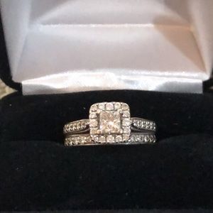 Woman’s wedding set sautered together.